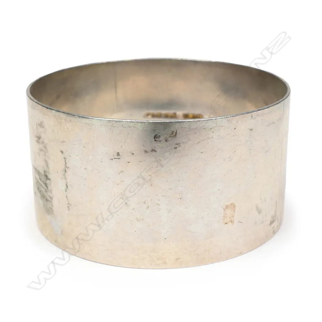 G. Coates & Co. (Christchurch) silver napkin ring, Image 1++